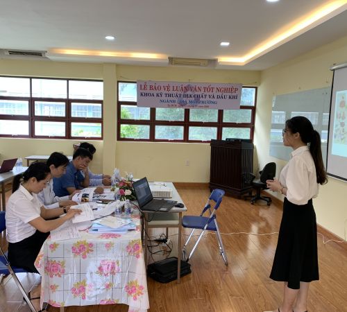 LỄ BẢO VỆ LUẬN VĂN TỐT NGHIỆP