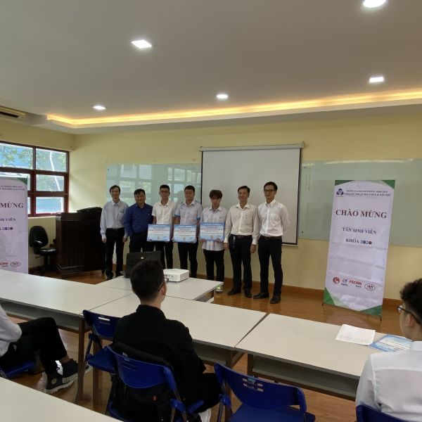 HOẠT ĐỘNG ĐÀO TẠO